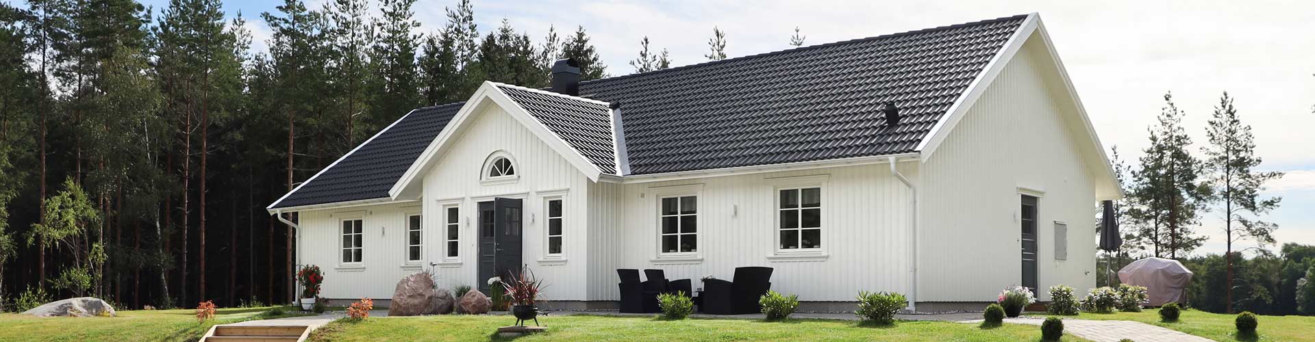 Enplanshus med nybyggd maskinhall på 300 kvm