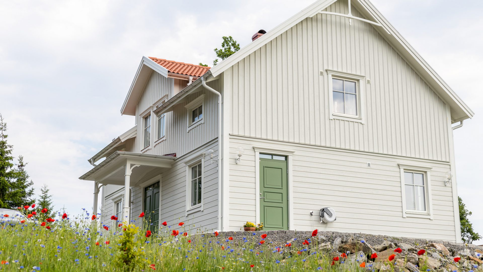 Fem vackra lösvirkeshus att inspireras av i sommar