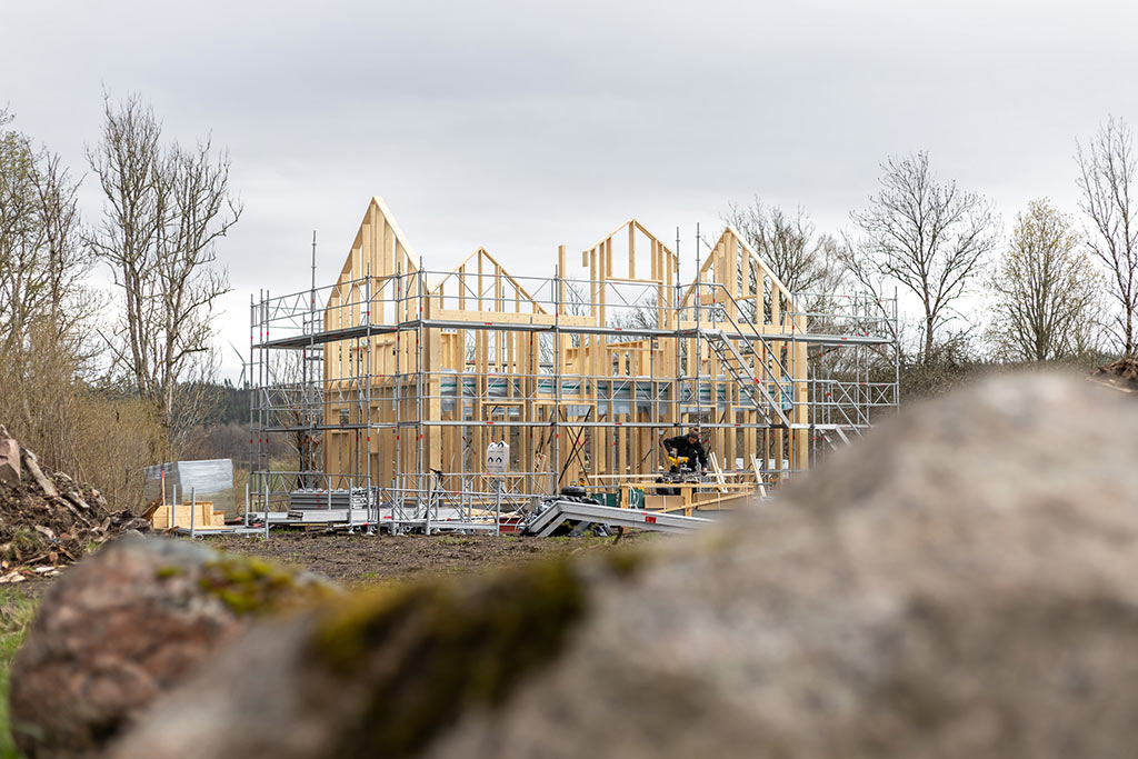 Stomresning av lösvirkeshus