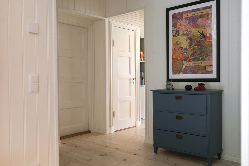 Gamla dörrar i nytt hus